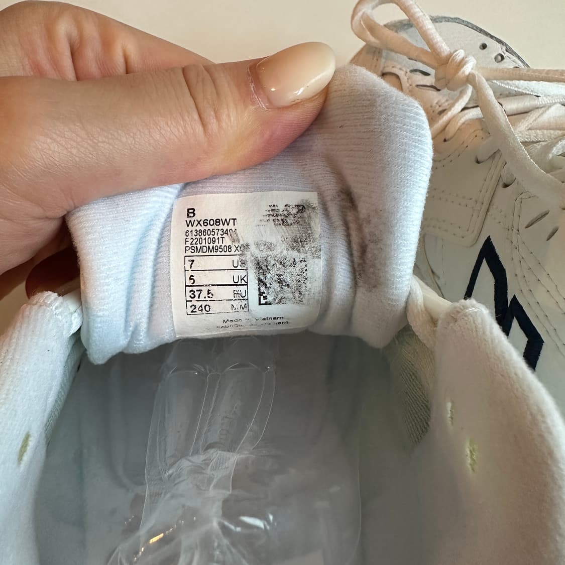 뉴발란스 608 화이트 네이비 상품이미지6
