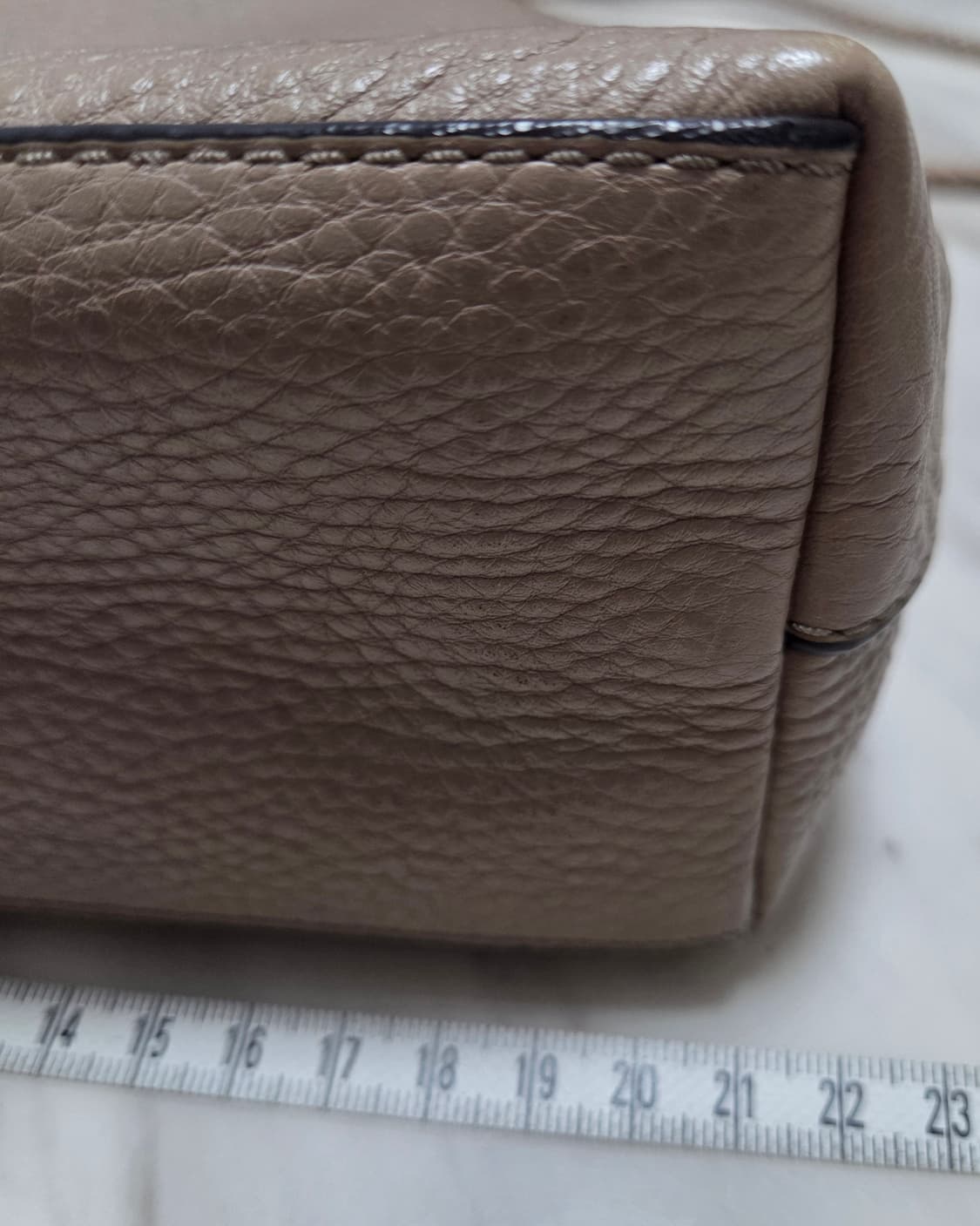 토리버치 카메라백 테슬 크로스백 상품이미지9