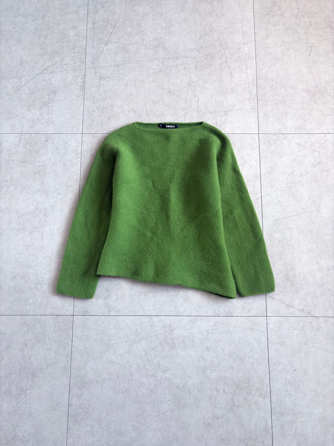 DKNY 비대칭 니트 상품이미지1