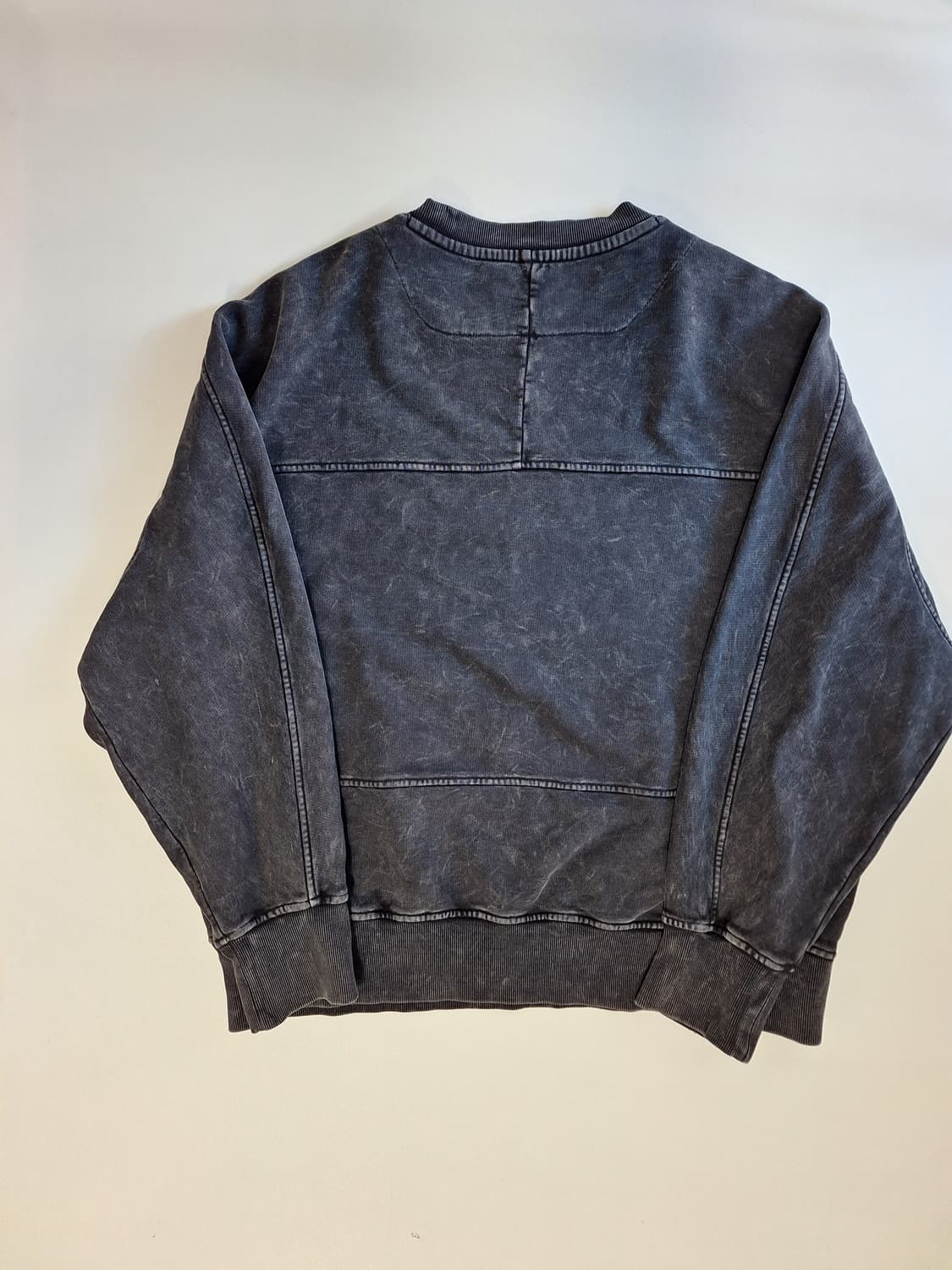 질스튜어트뉴욕 다잉맨투맨 상품이미지2