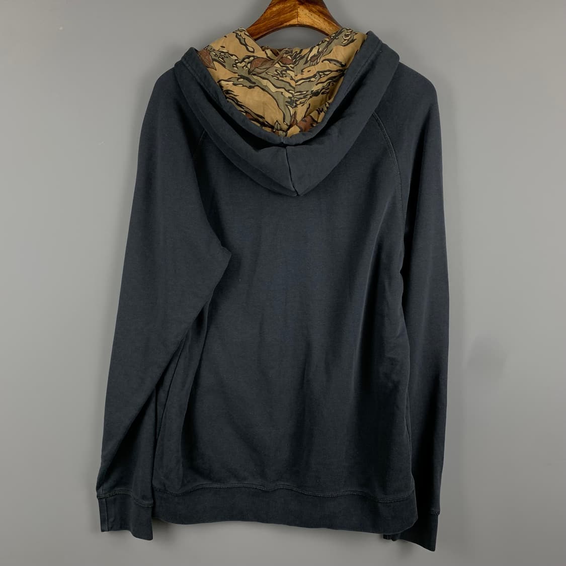 아디다스 카모 빅트레포일 후드티 상품이미지3