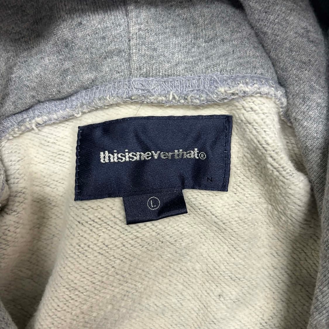 디스이즈네버뎃 그레이 T로고 시그니처 스웨트셔츠 후드티(L) 상품이미지4