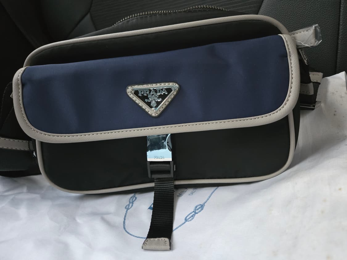 프라다 카메라백 (크로스백) 상품이미지4