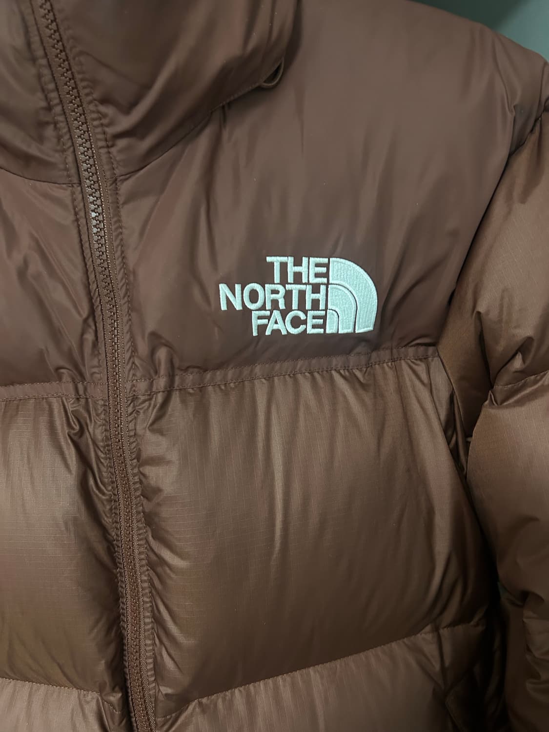 노스페이스 눕시 1996 다크오크 M 상품이미지2