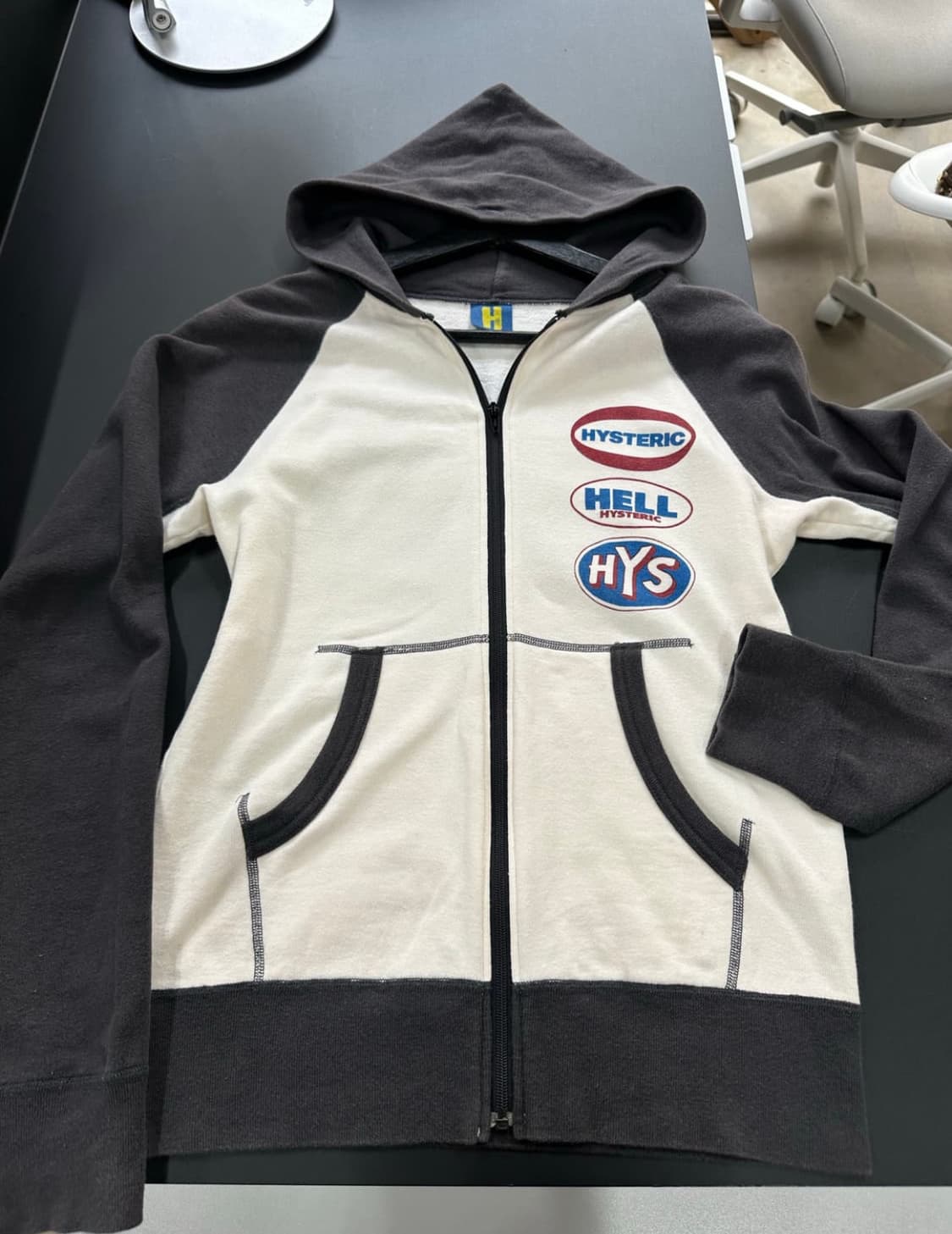 히스테릭글래머 90s 아카이브 레글런 후드집업 상품이미지1