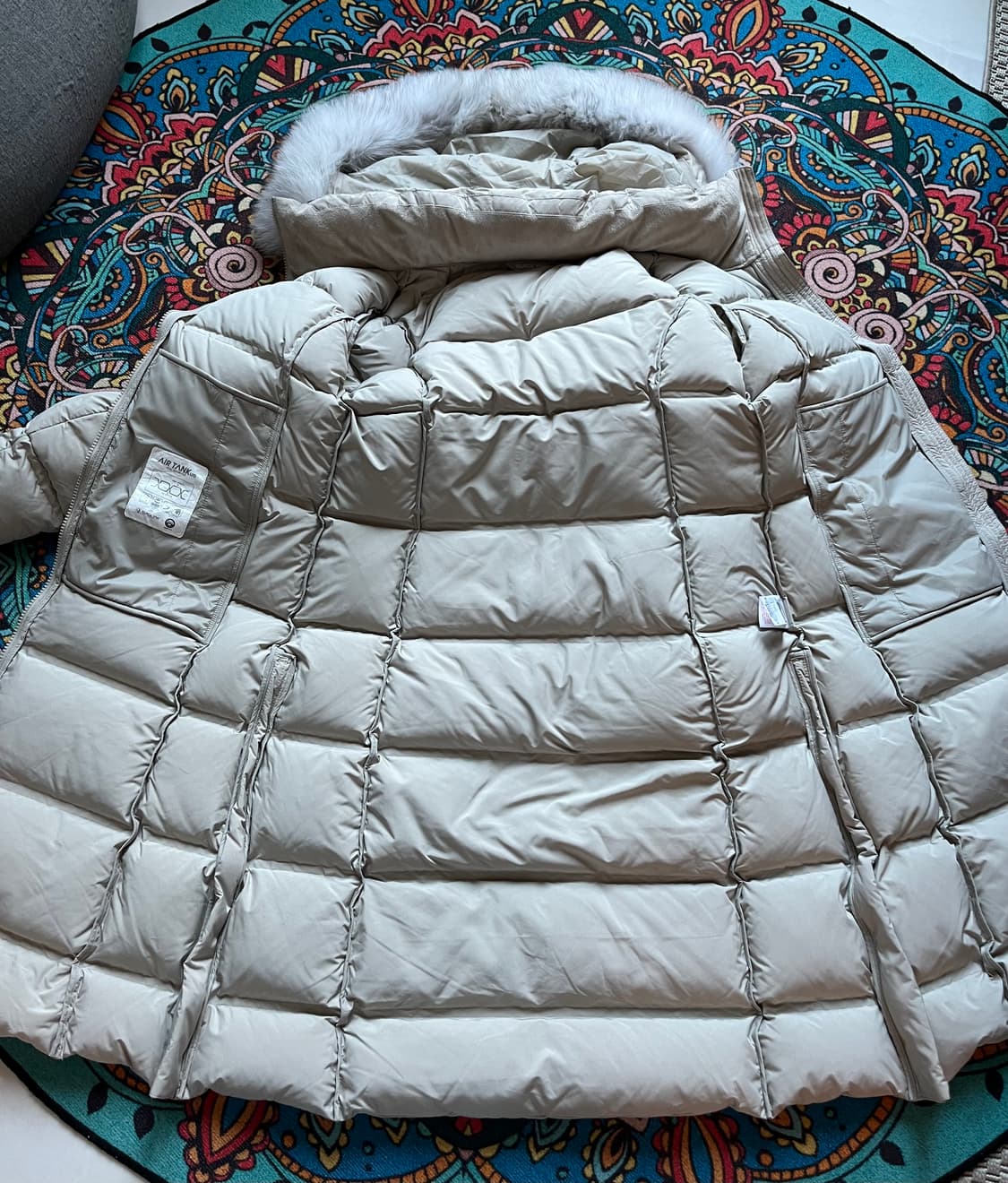 블랙야크 롱패딩 새상품급 상품이미지8