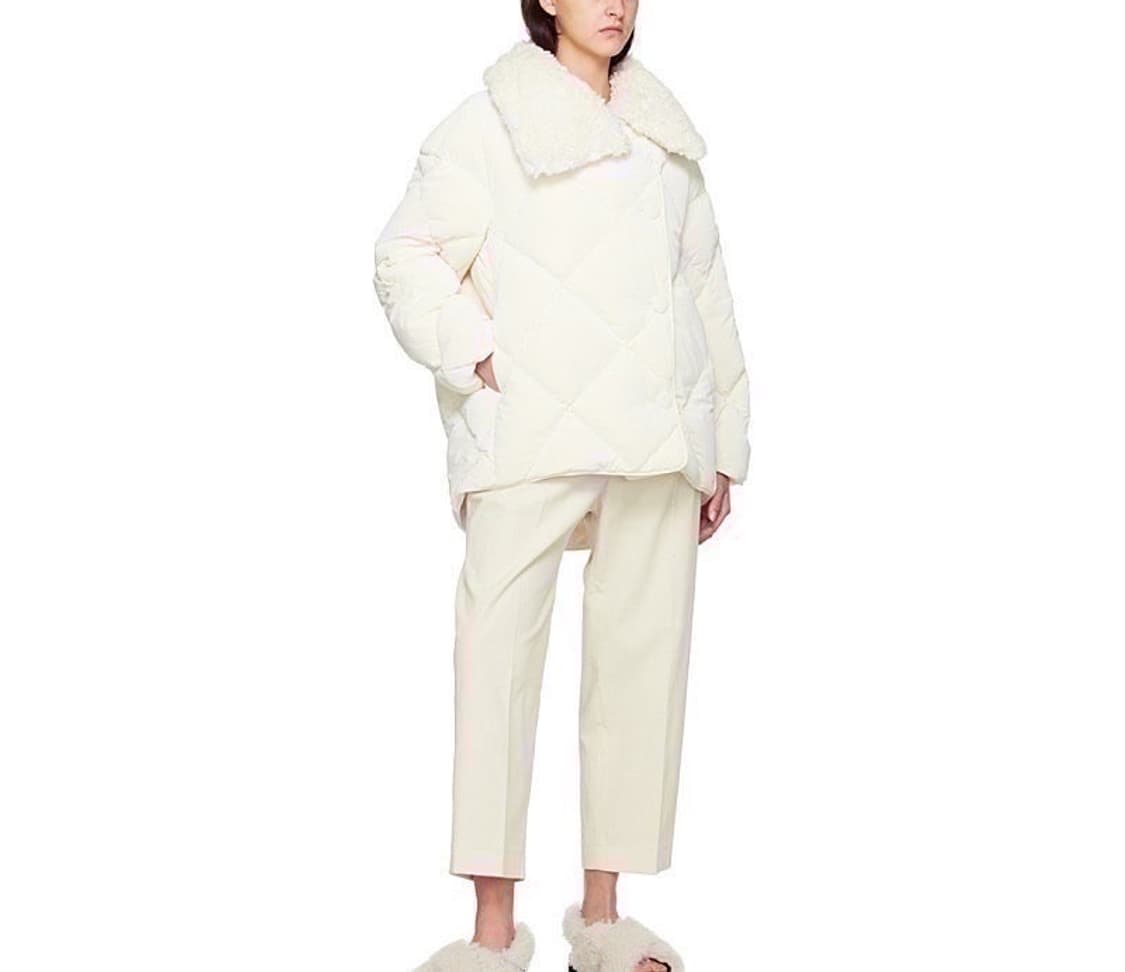 (정품/새상품) 옌키옌키 여성 화이트 퀼팅 구스다운 퀸 패딩 점퍼 상품이미지4