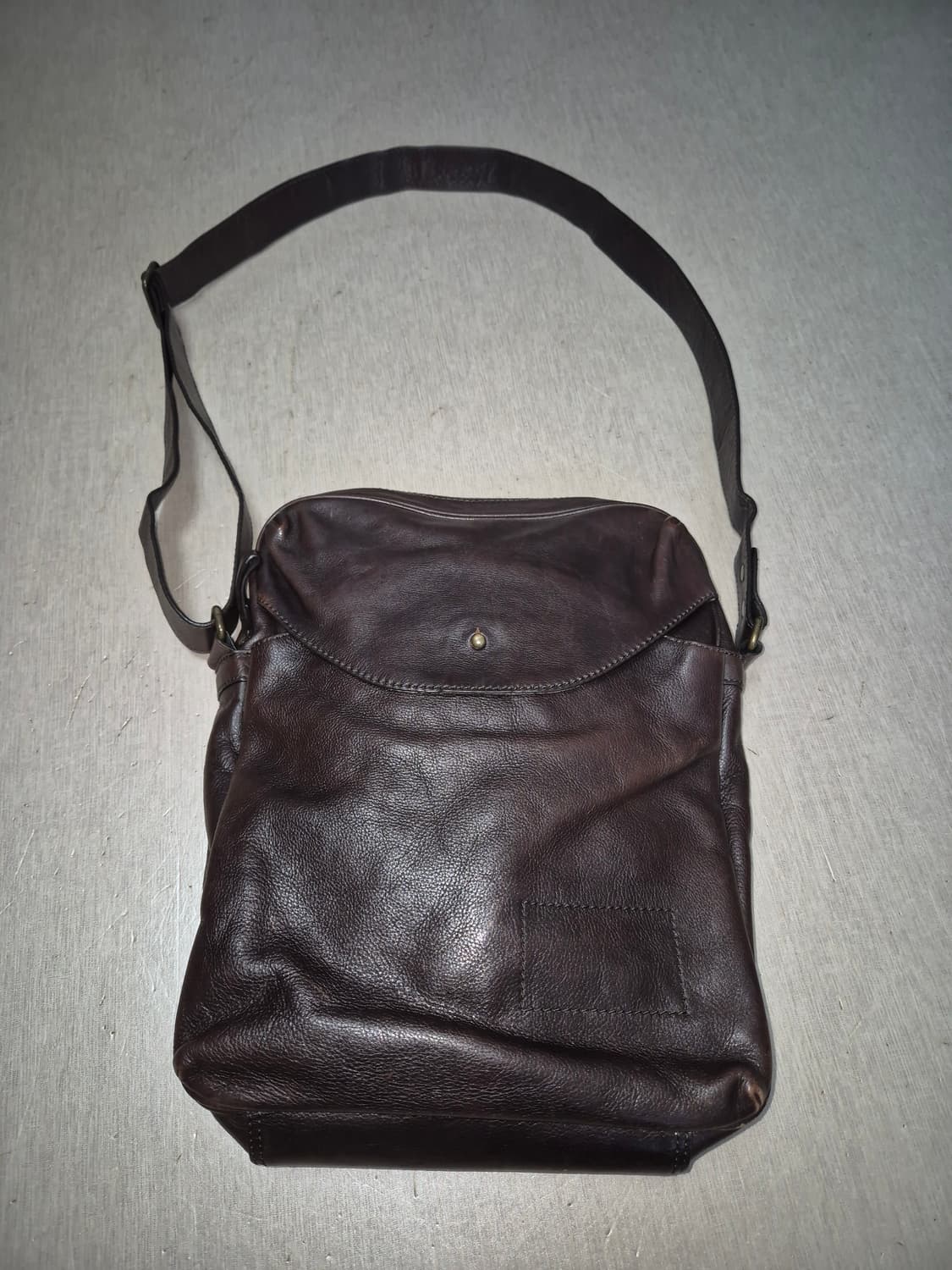 바나나 리퍼블릭 리얼레더 크로스백/cow leather 상품이미지3