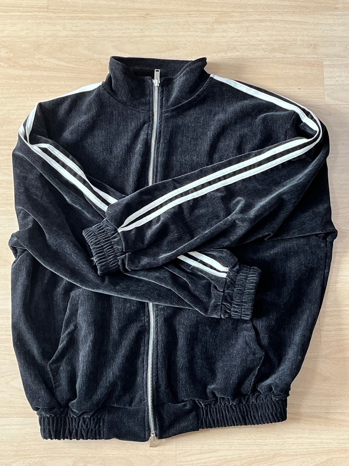 뉴치프시크 벨벳 트랙 자켓 상품이미지2