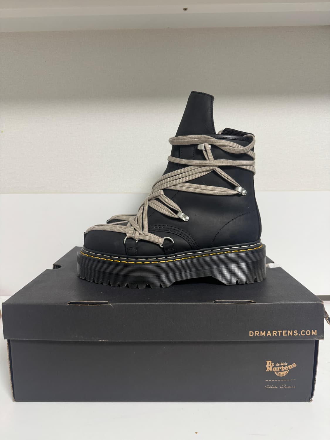 닥터마틴 x 릭 오웬스 1460 쿼드 솔 메가 레이스 부츠 블랙 260 상품이미지2