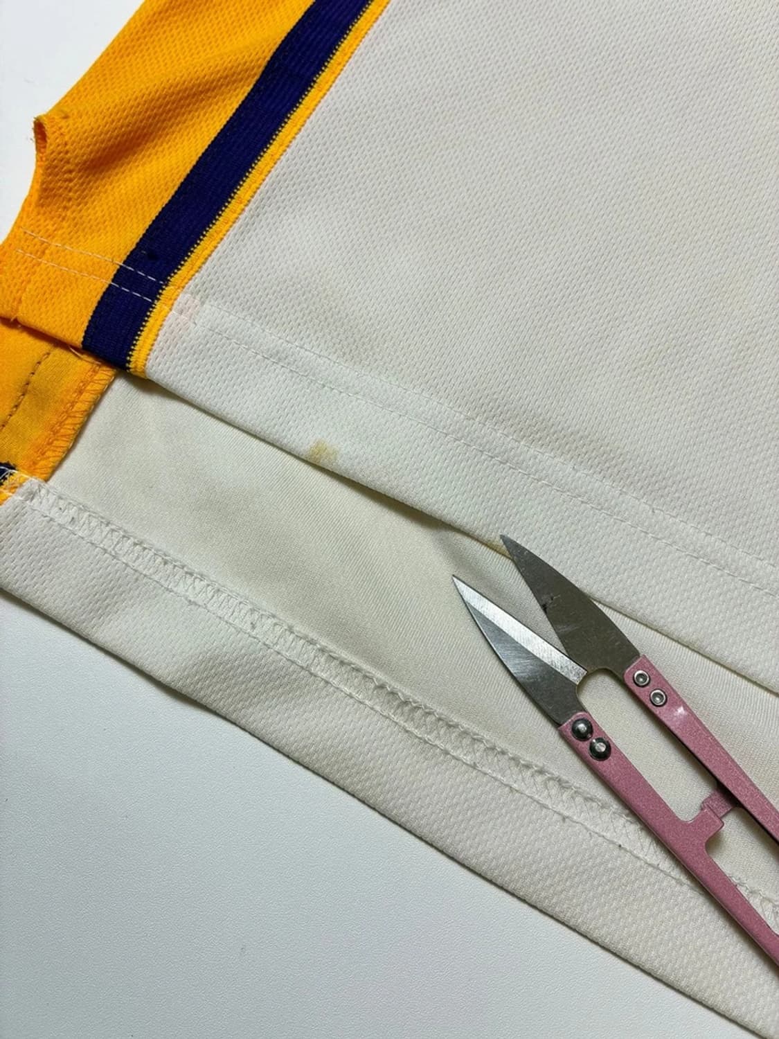 아디다스 x 코비 브라이언트 LA 레이커스 아이콘 저지 PN9177 상품이미지8