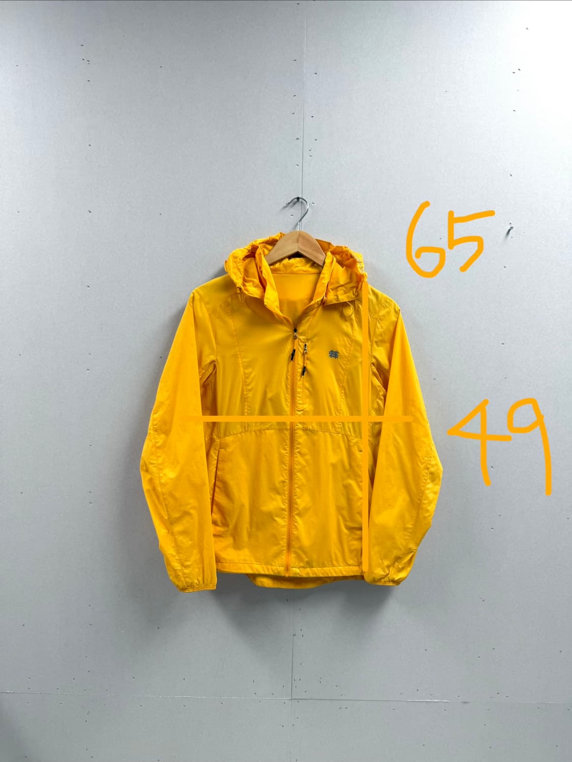 여성 100 / 코오롱스포츠 경량 바람막이 옐로우 상품이미지2