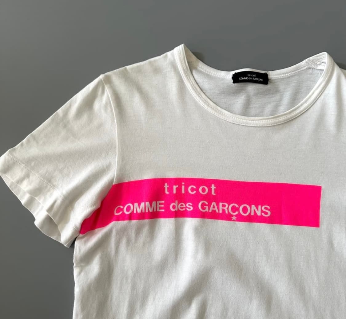 꼼데가르송 트리콧 comme des garcons로고 슬림핏 반팔 티셔츠 상품이미지2