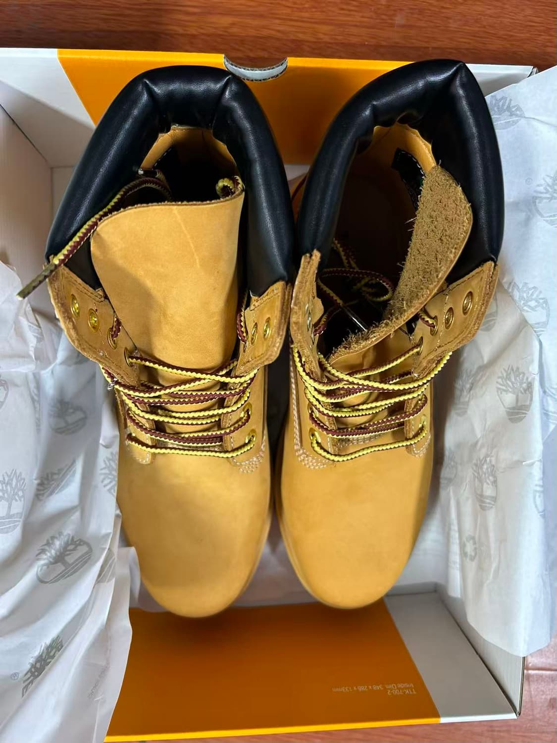 팀버랜드 프리미엄 6인치 워터프루프 부츠 위트 누벅 280mm 상품이미지2