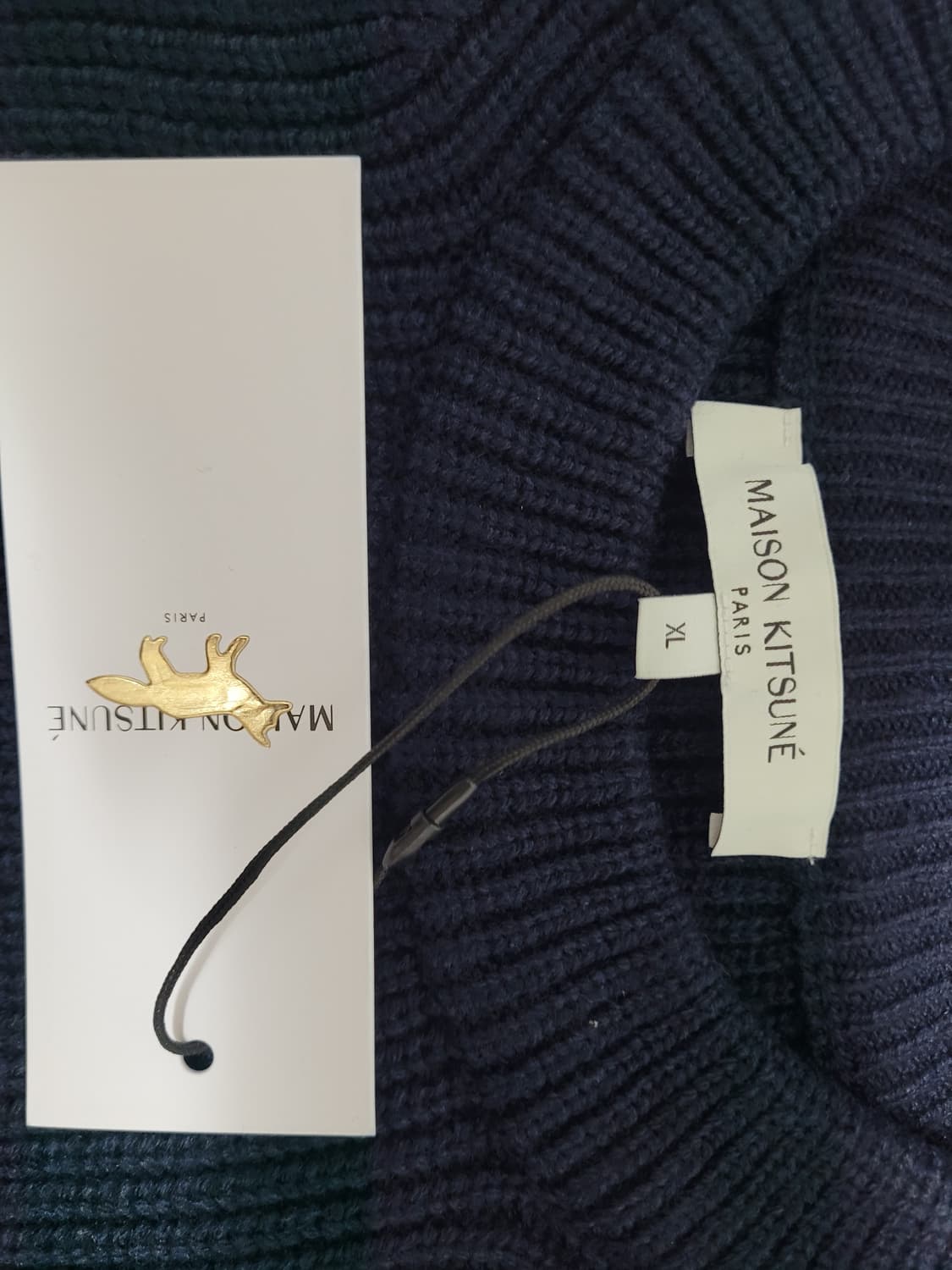 (새상품)메종키츠네  맨투맨 새상품 XL팝니다 상품이미지4