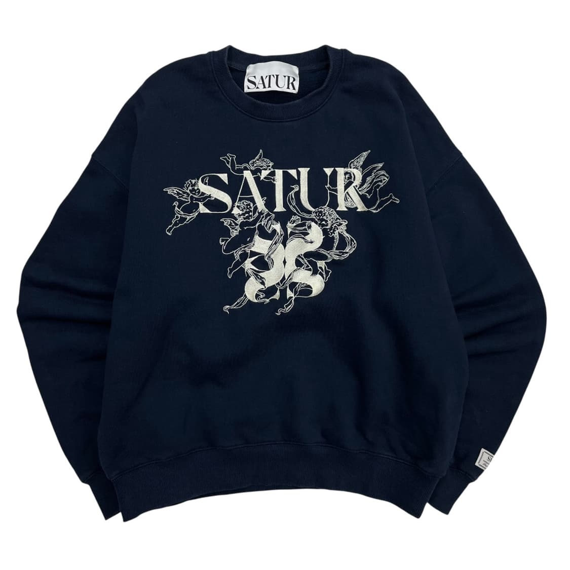 새터 빅로고 네이비 맨투맨 상품이미지2