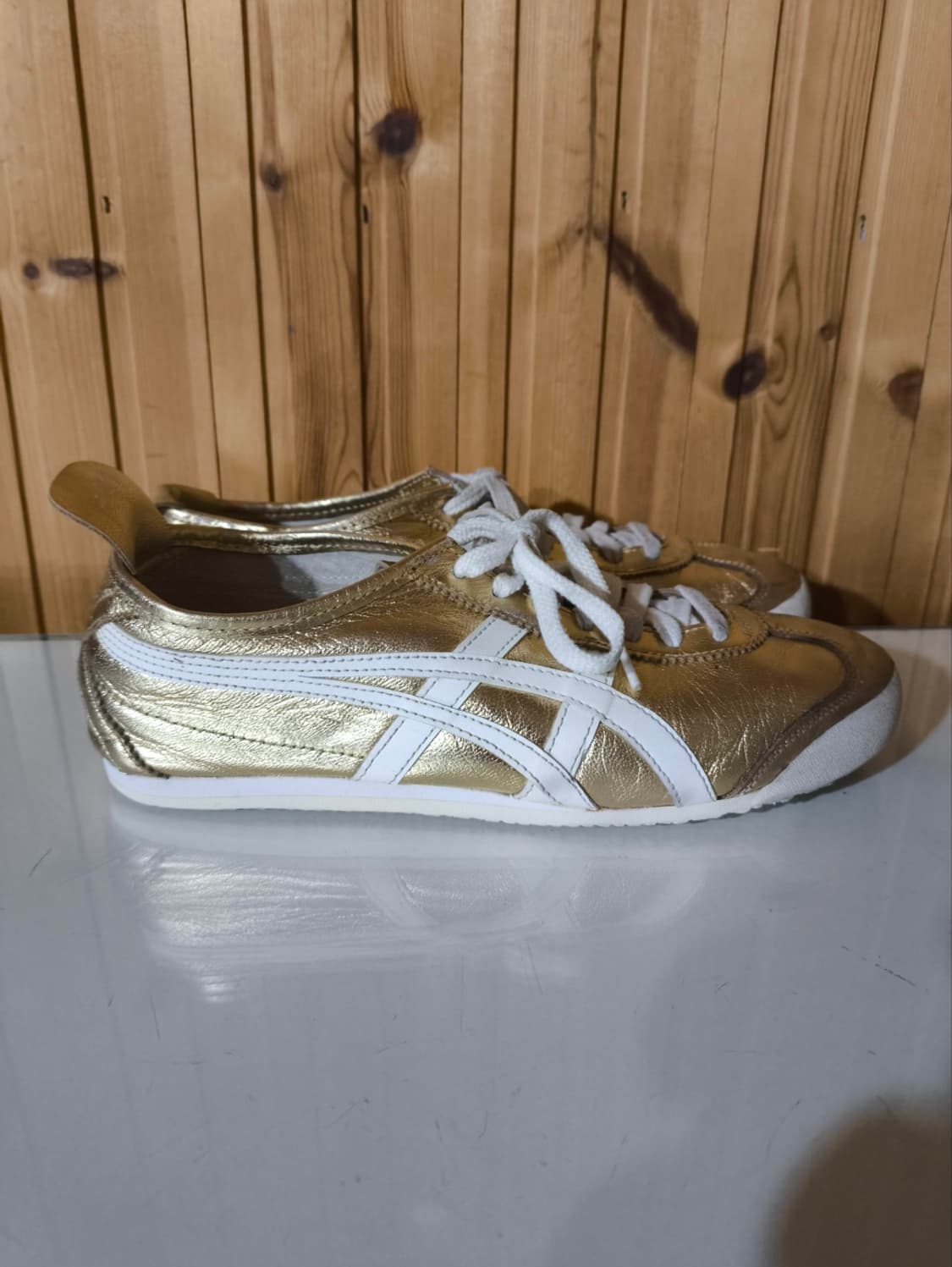 255mm 오니츠카타이거 멕시코66 골드 스니커즈 상품이미지1