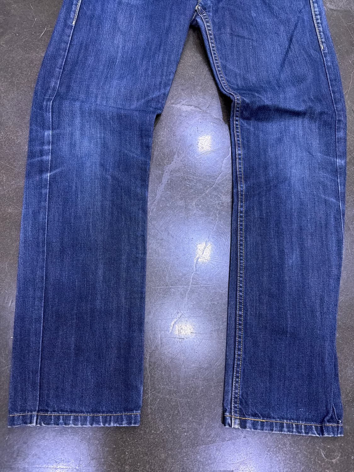 리바이스 523 스트레이트핏 워싱 인디고 데님팬츠 32 상품이미지5