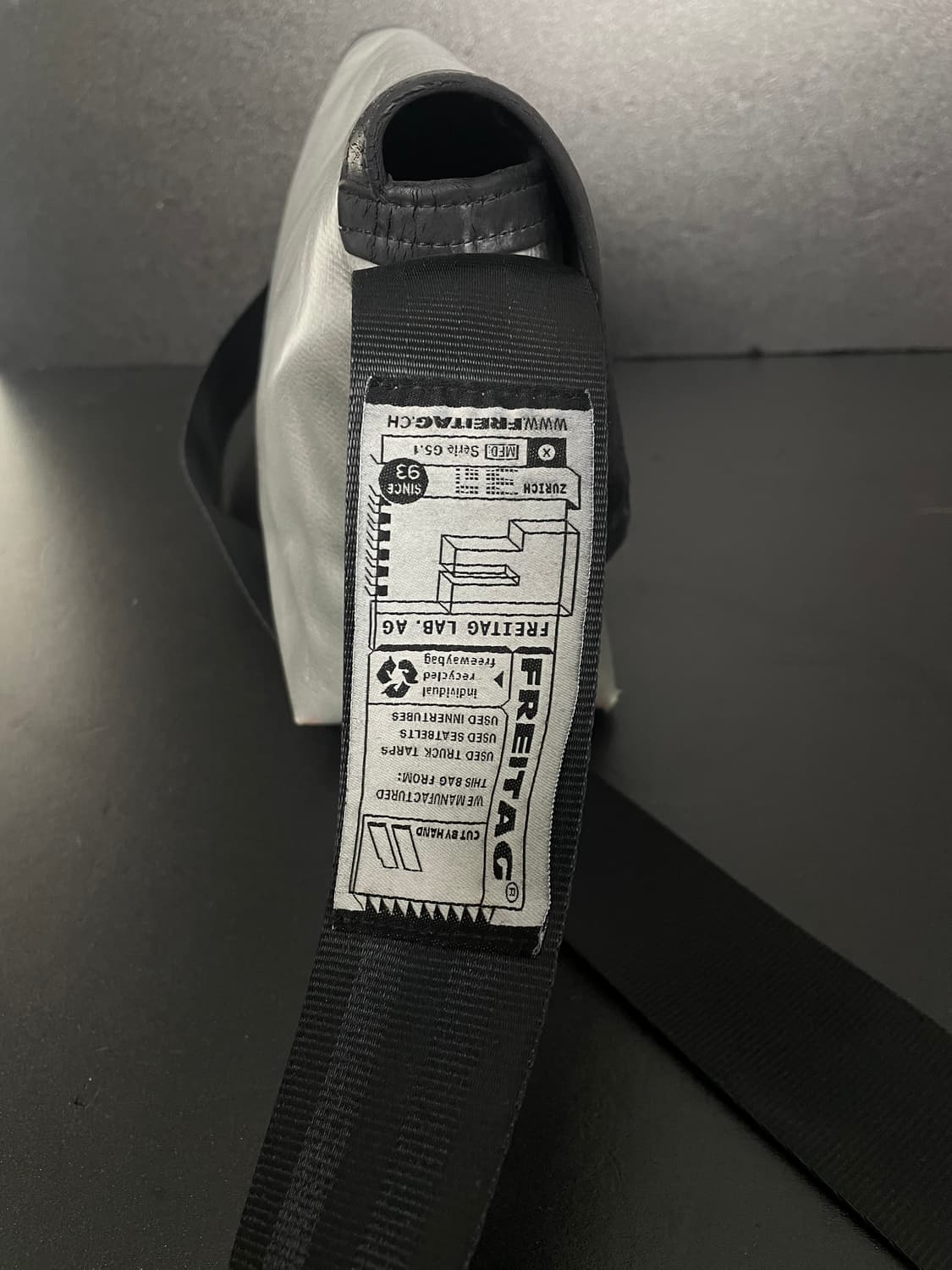 프라이탁 하와이파이브오 메신저백 F41 Hawaii Five O 상품이미지7