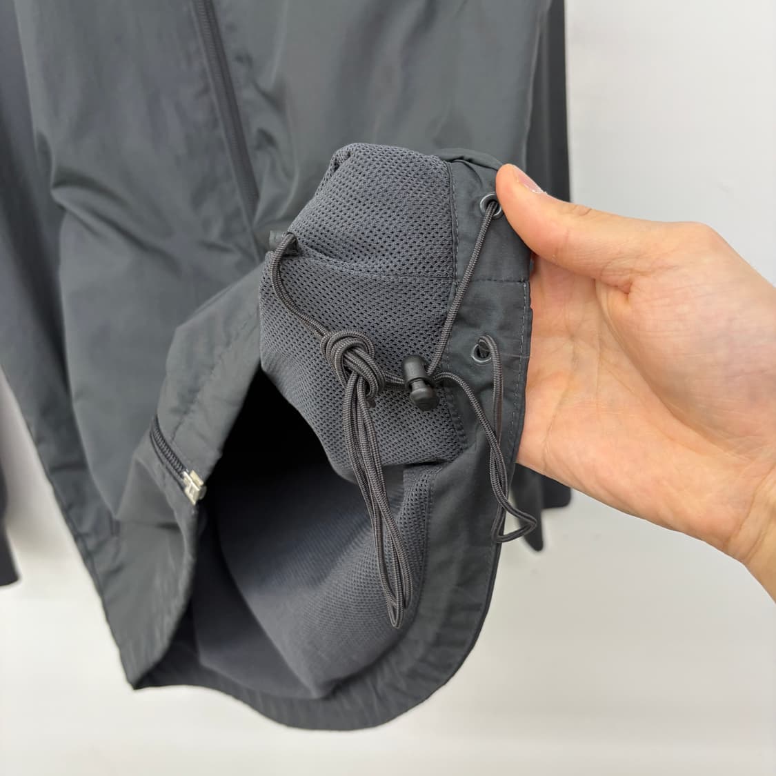 나이키 블랙 바람막이 후드 집업 남성S 상품이미지4