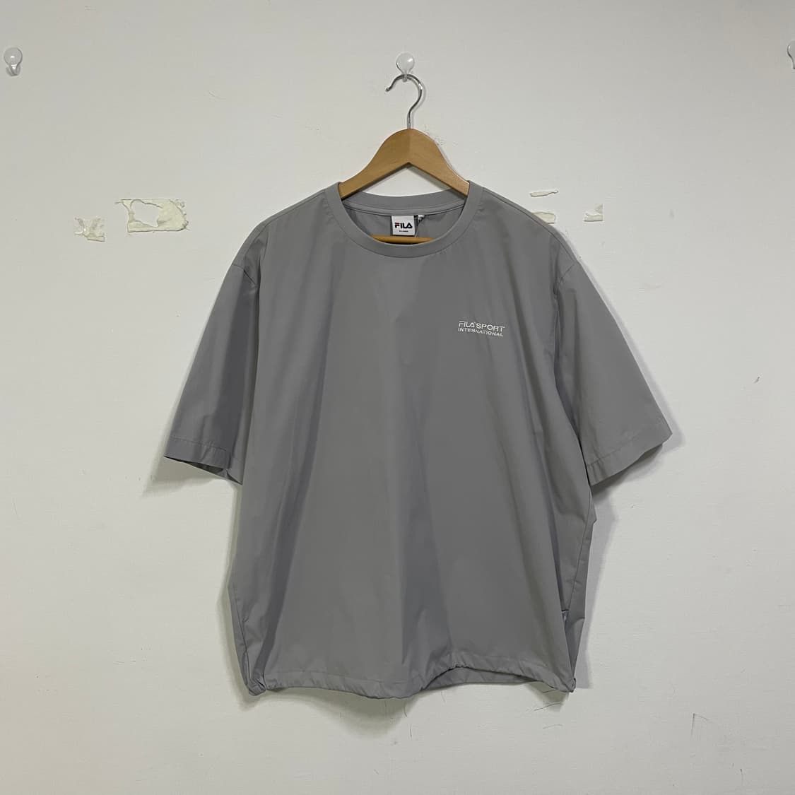 휠라 스포츠 나일론 반팔 그레이 상품이미지1