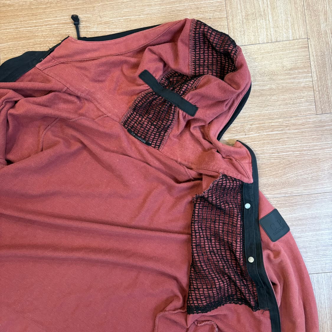 씨피컴퍼니 코랄 컬러 후드 집업 자켓 상품이미지9