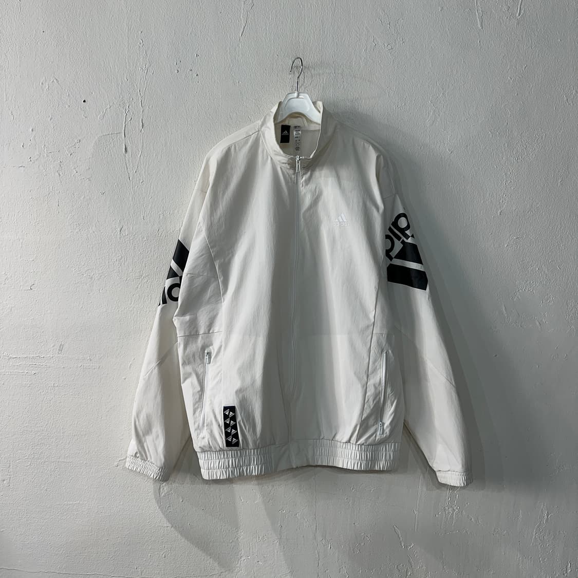 아디다스 빅로고 바람막이 자켓 XL 상품이미지1