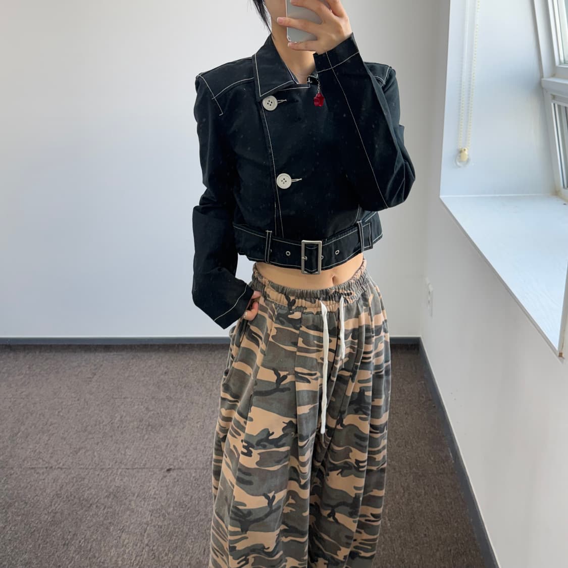 Armani exchange 아르마니 블랙 크롭 자켓 상품이미지2