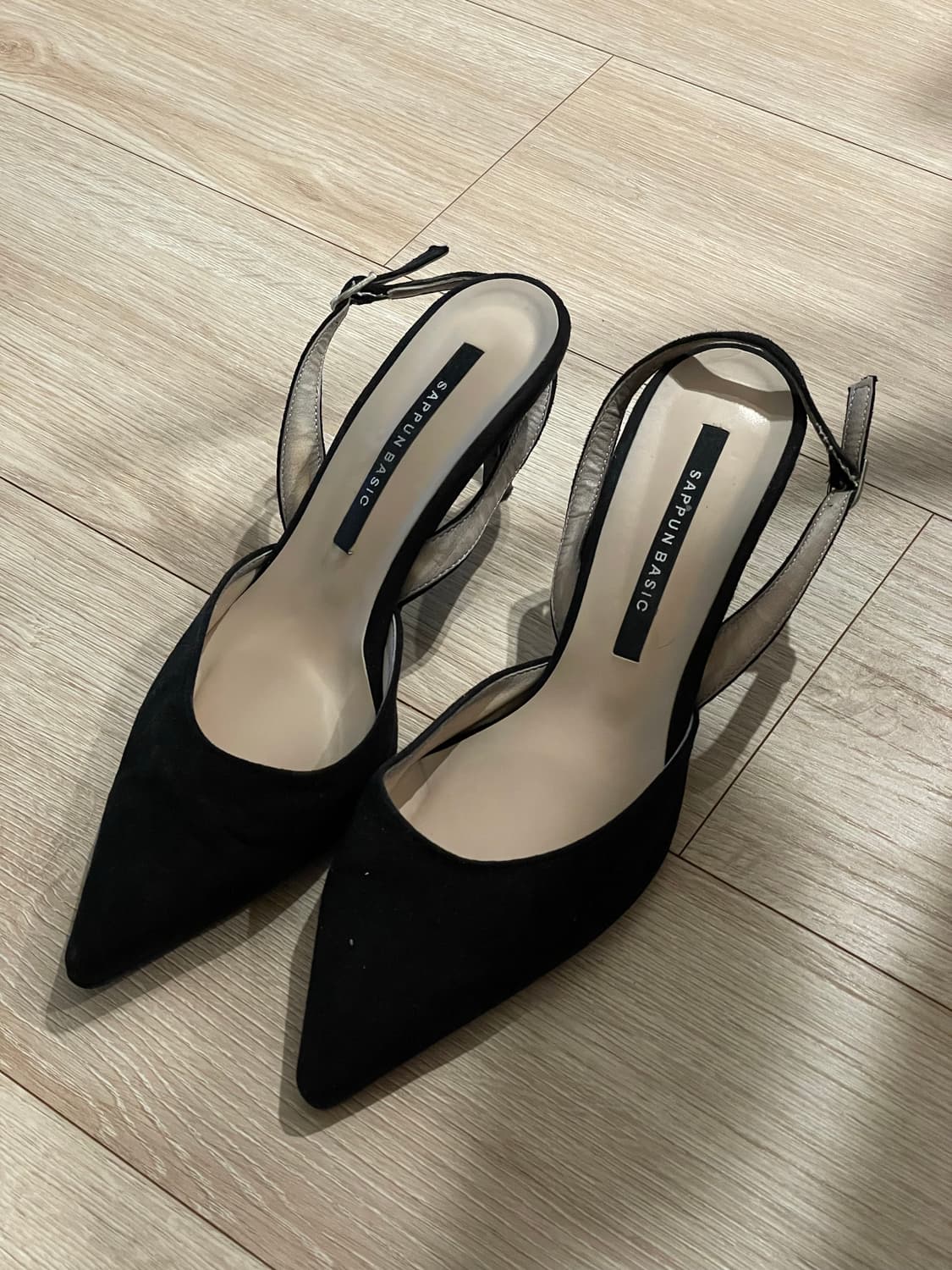 사뿐 뮬 슬링백 블랙 245 상품이미지1