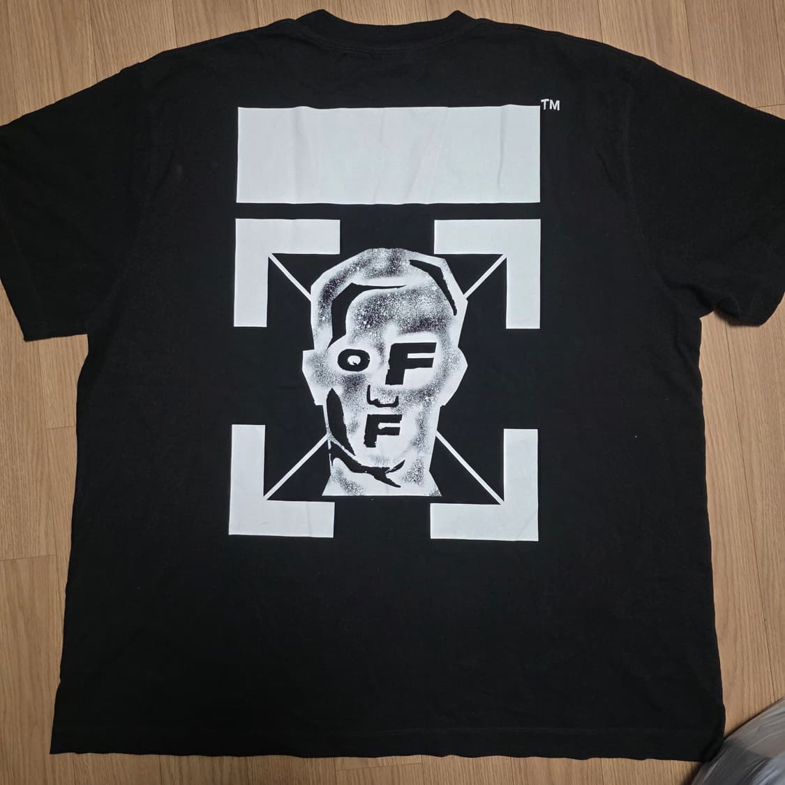 L) 오프화이트 페이스 오버핏 반팔 상품이미지1