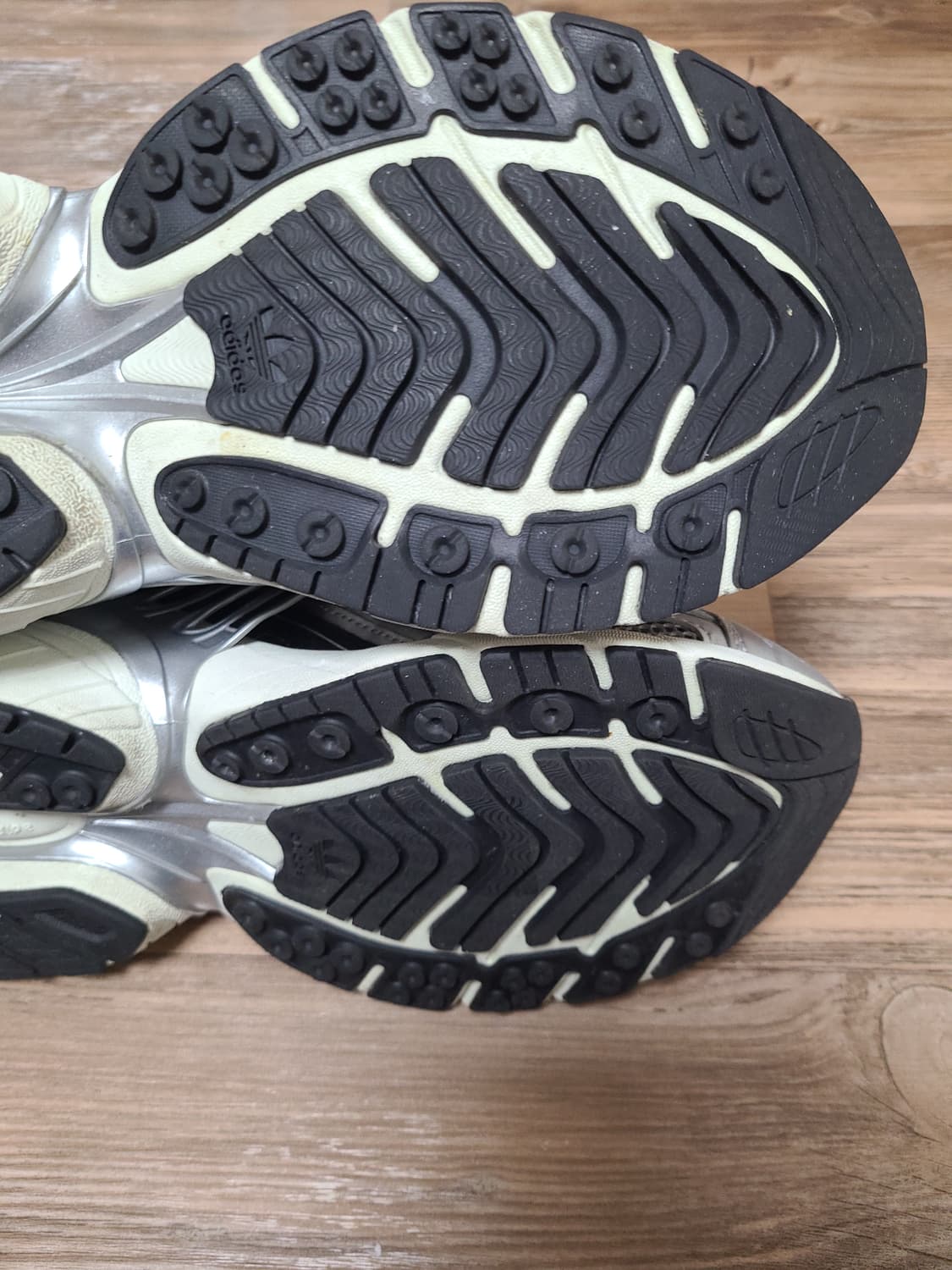 (260,265) 아디다스 아디스타 XLG SMU 실버 블랙 운동화 신발 상품이미지6