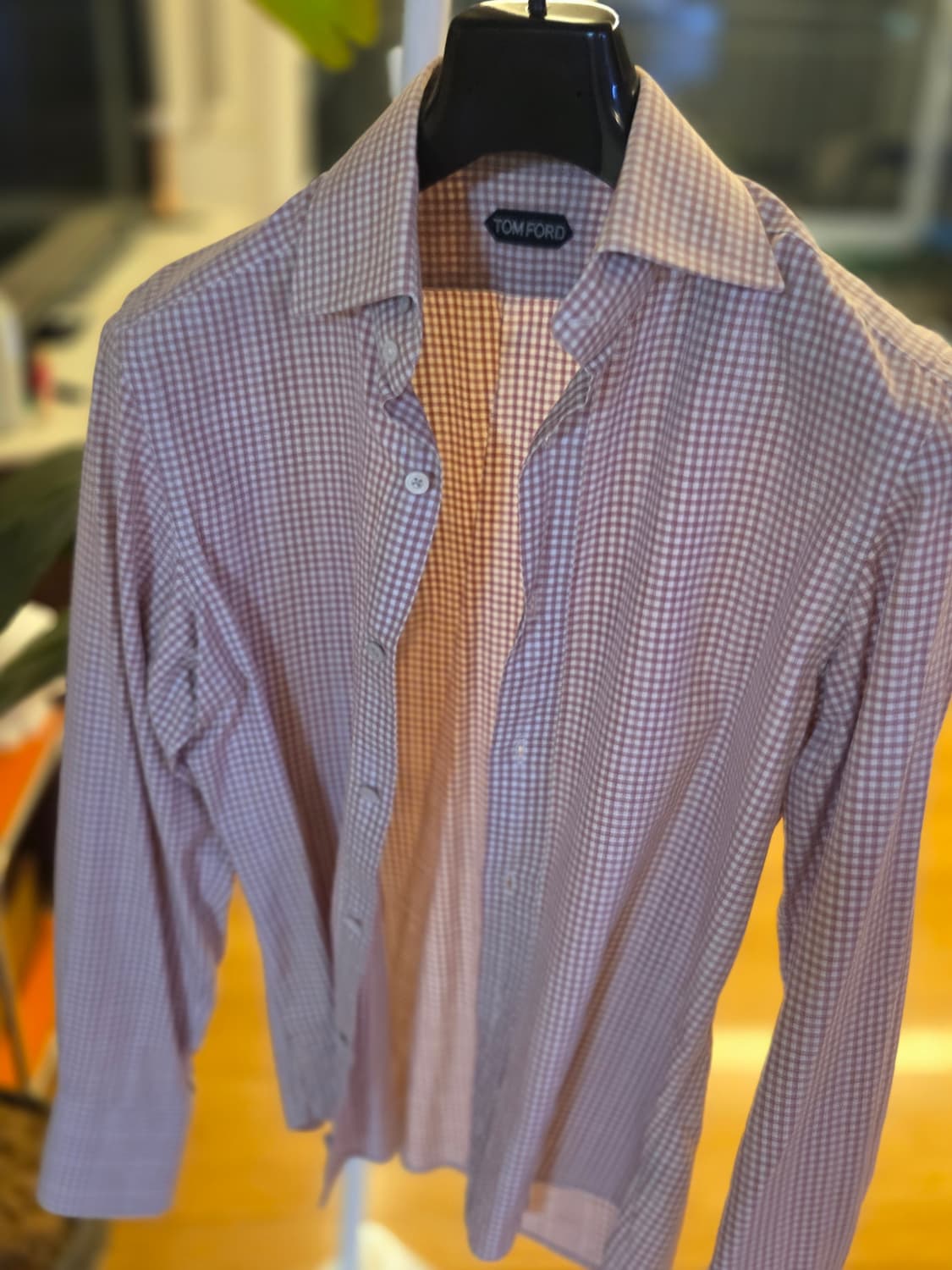 톰포드 셔츠입니다 상품이미지1