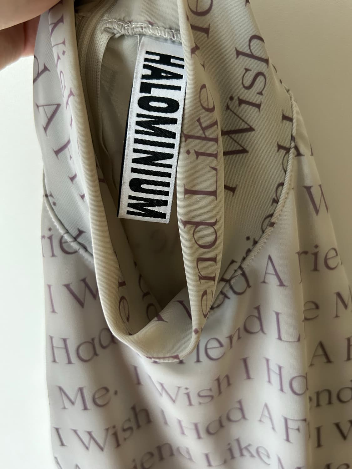 Halominium 할로미늄 탑 상품이미지4