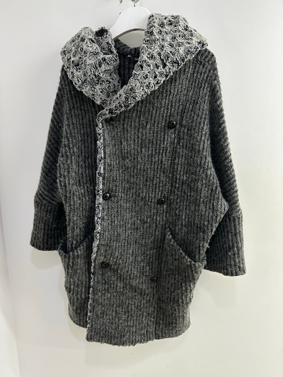 비대칭 사선 단추 후디코트 상품이미지2