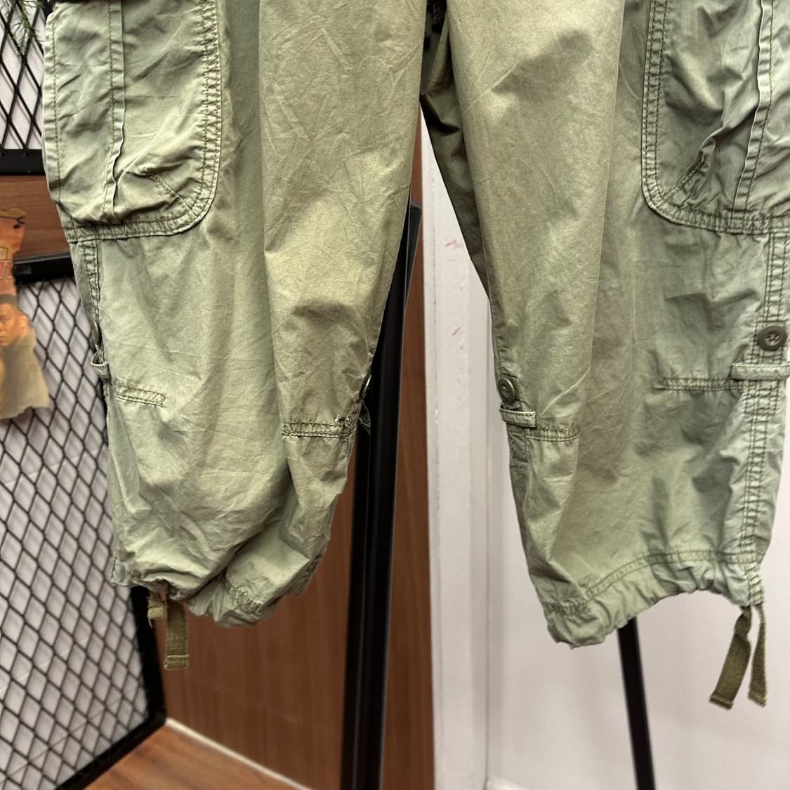 Khaki Y2K Cargo Capri Pants  상품이미지4
