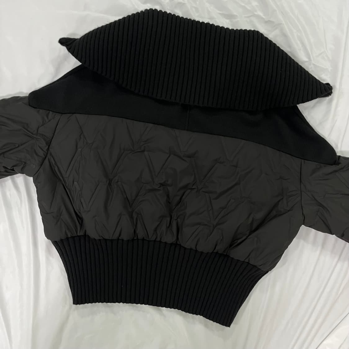 마리끌레르 니트 카라 퀼팅 숏 패딩 상품이미지5