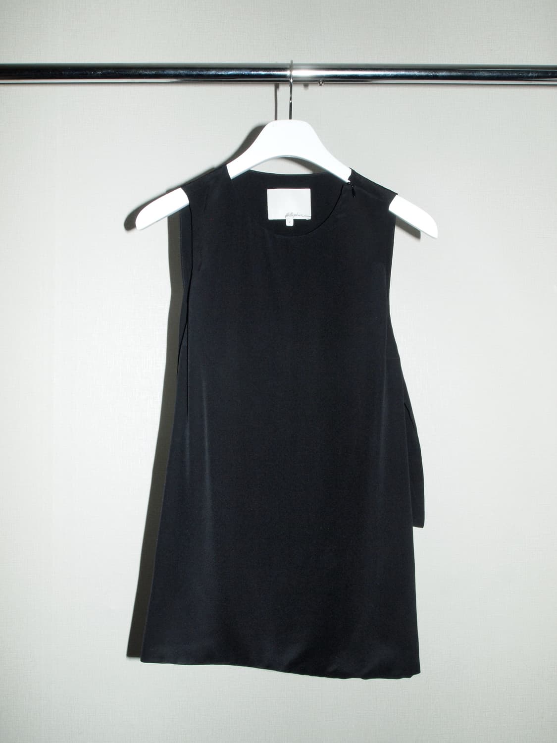 Silk Sleeveless Top  상품이미지1