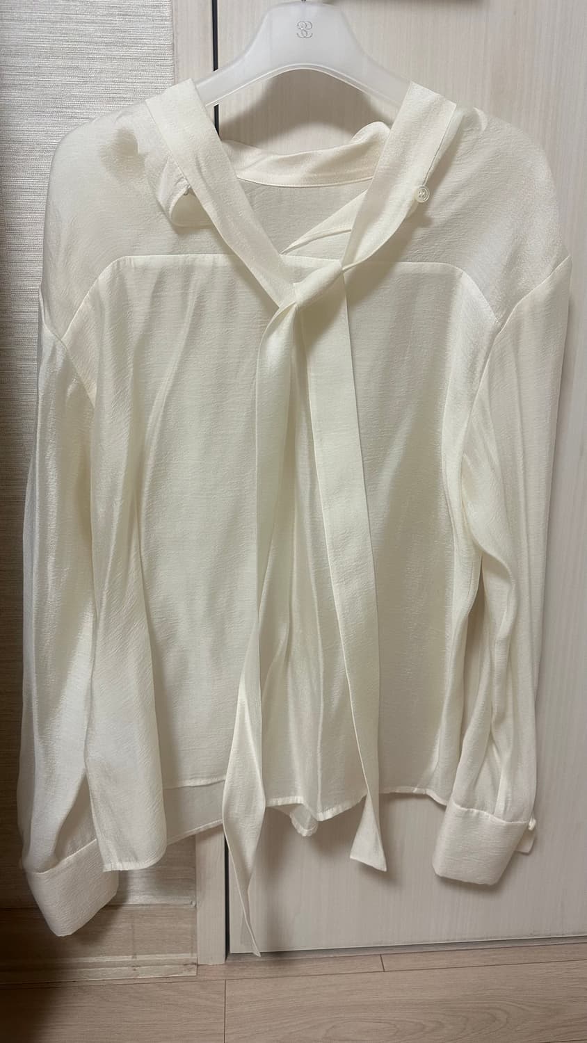 시에 Sie 루디 타이 블라우스(새옷) 상품이미지4