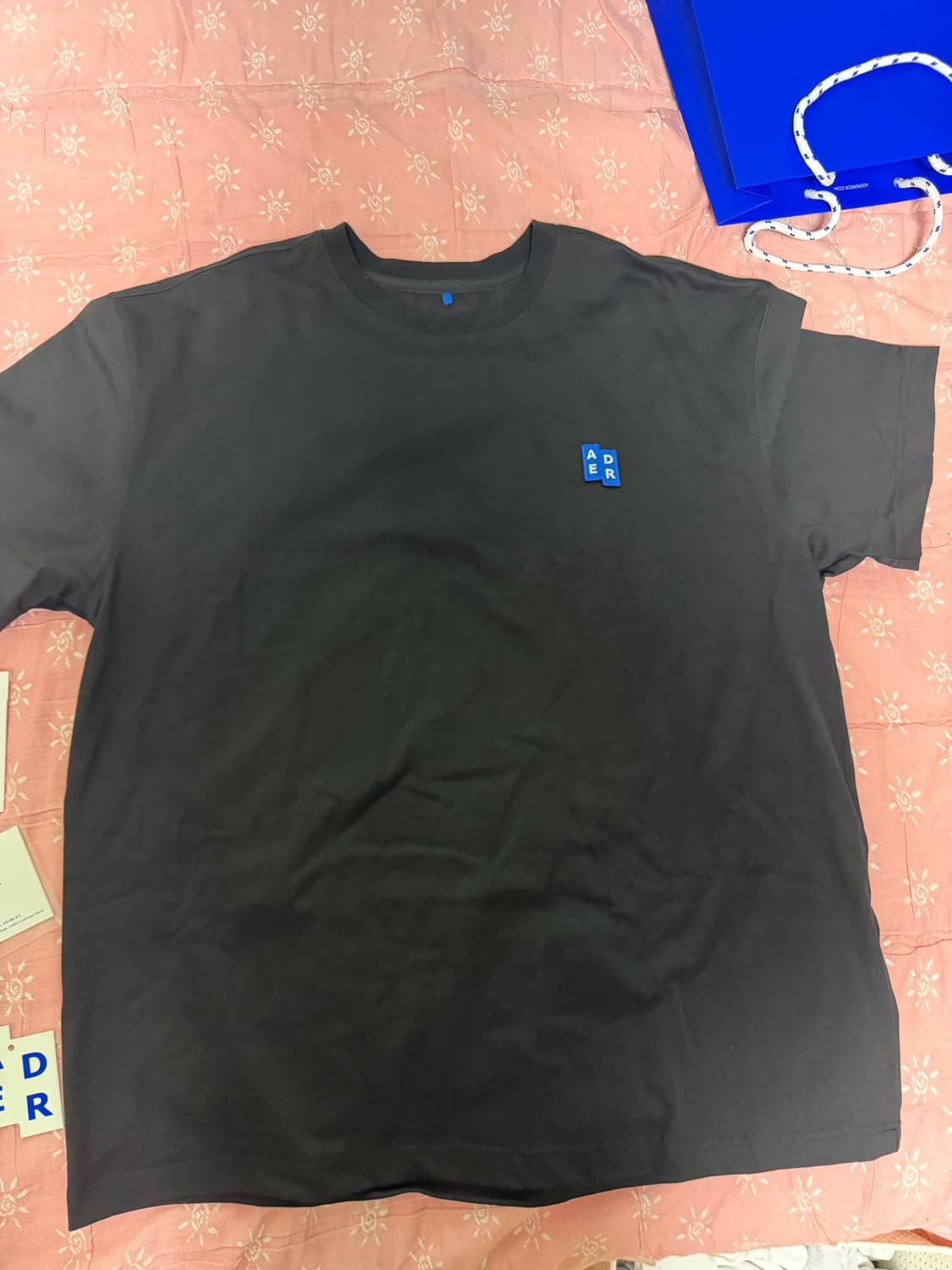 아더에러 시그니피건트 TRS/BL 태그 티셔츠01 블랙 M사이즈새상품 상품이미지2