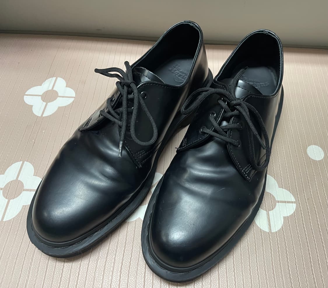 닥터마틴 모노 블랙 3홀 더비슈즈 UK10 상품이미지2