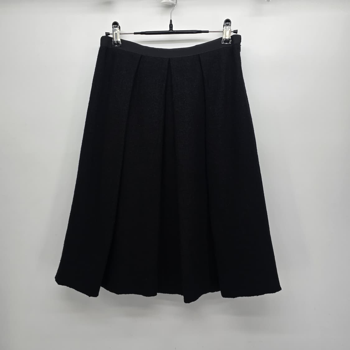 ANA CAPRI 블랙 모 플리츠 미디 스커트 상품이미지8