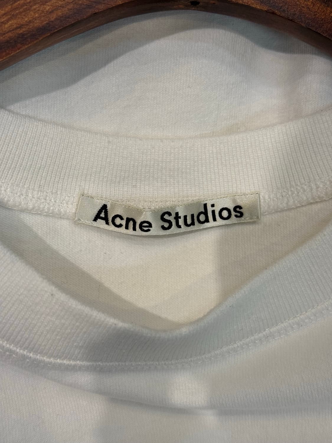 아크네 스튜디오 로고 반팔티 상품이미지8