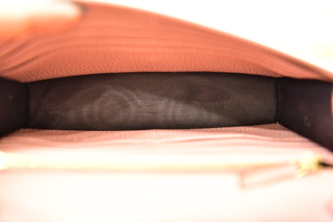 구찌 인터로킹 GG 체인 WOC (정품) 상품이미지9