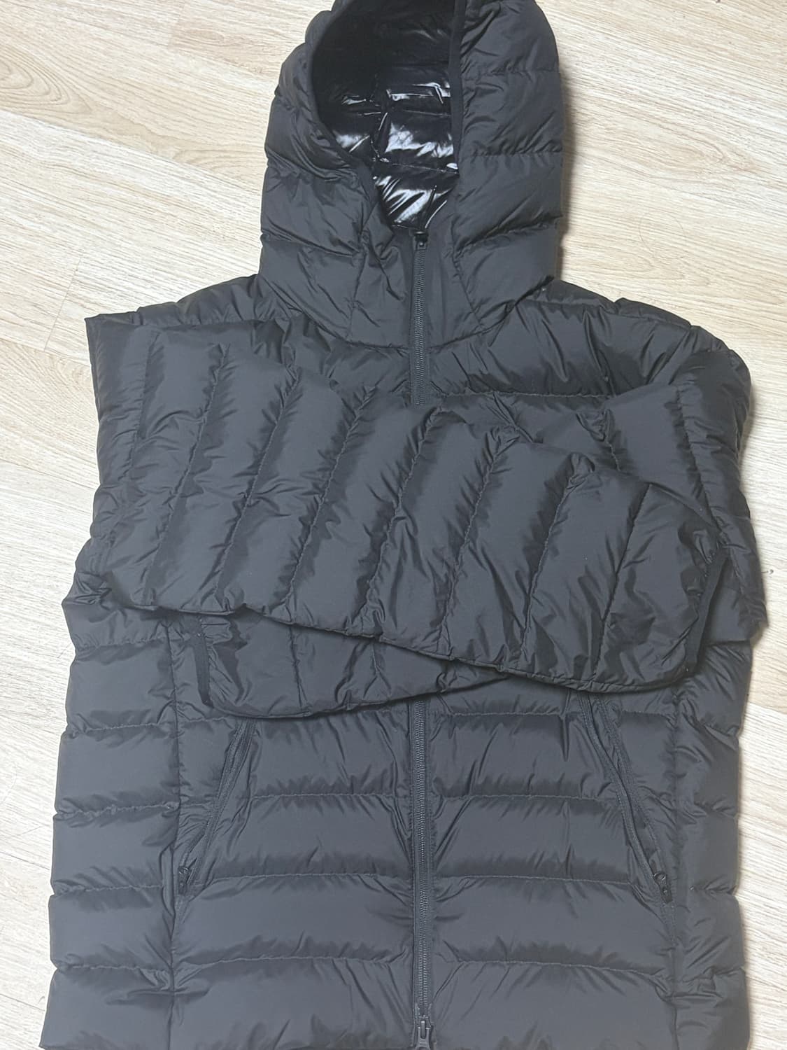 무신사 스탠다드 후드 경량패딩 팝니다  상품이미지2