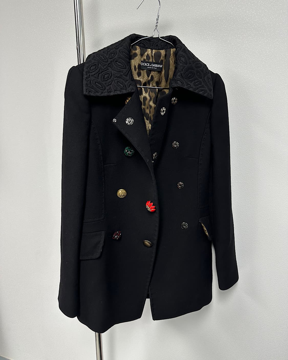 돌체앤가바나 버튼 디테일 코트 상품이미지3