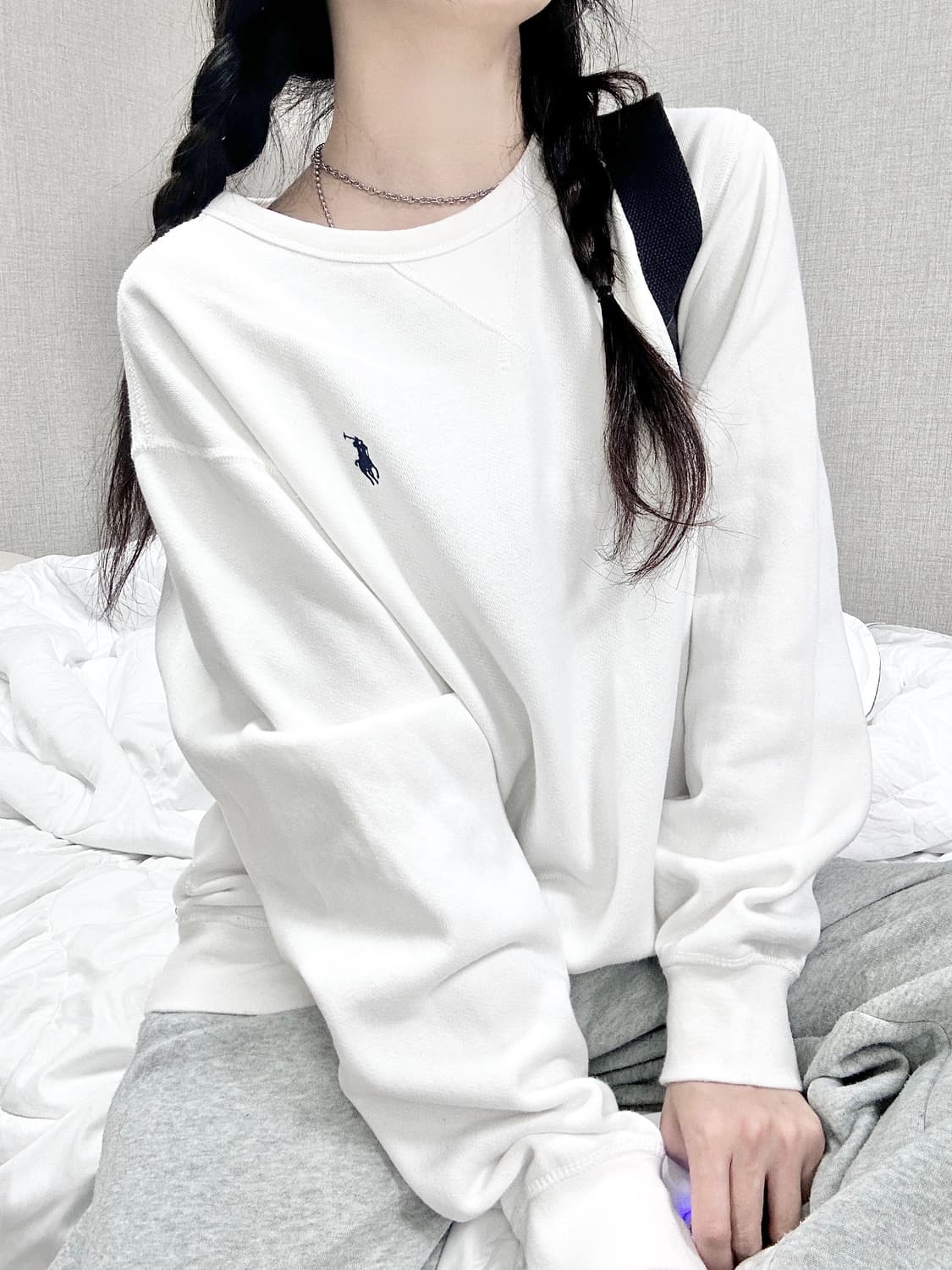 폴로 네이비포니 화이트 맨투맨 상품이미지2