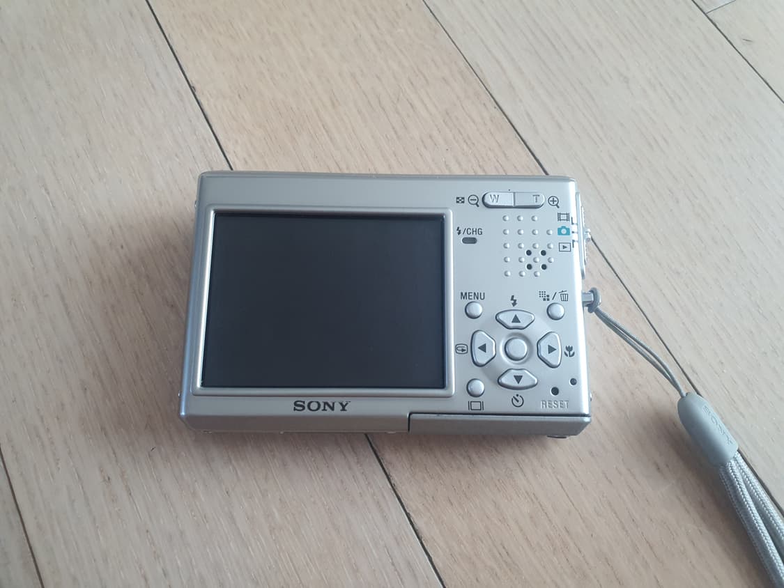 sony 소니 사이버샷 DSC-T1 빈티지 감성 레크로 올드 디카 카메라 상품이미지3