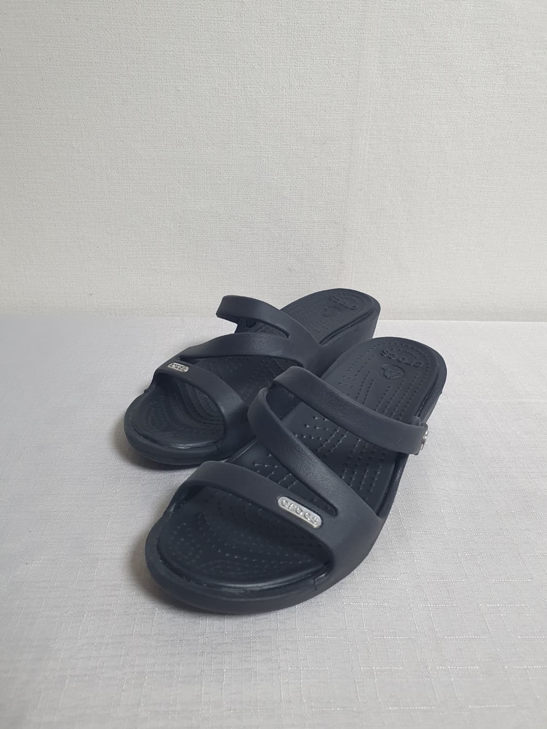 크록스 파트리샤 웨지 블랙 샌들 220mm 상품이미지1