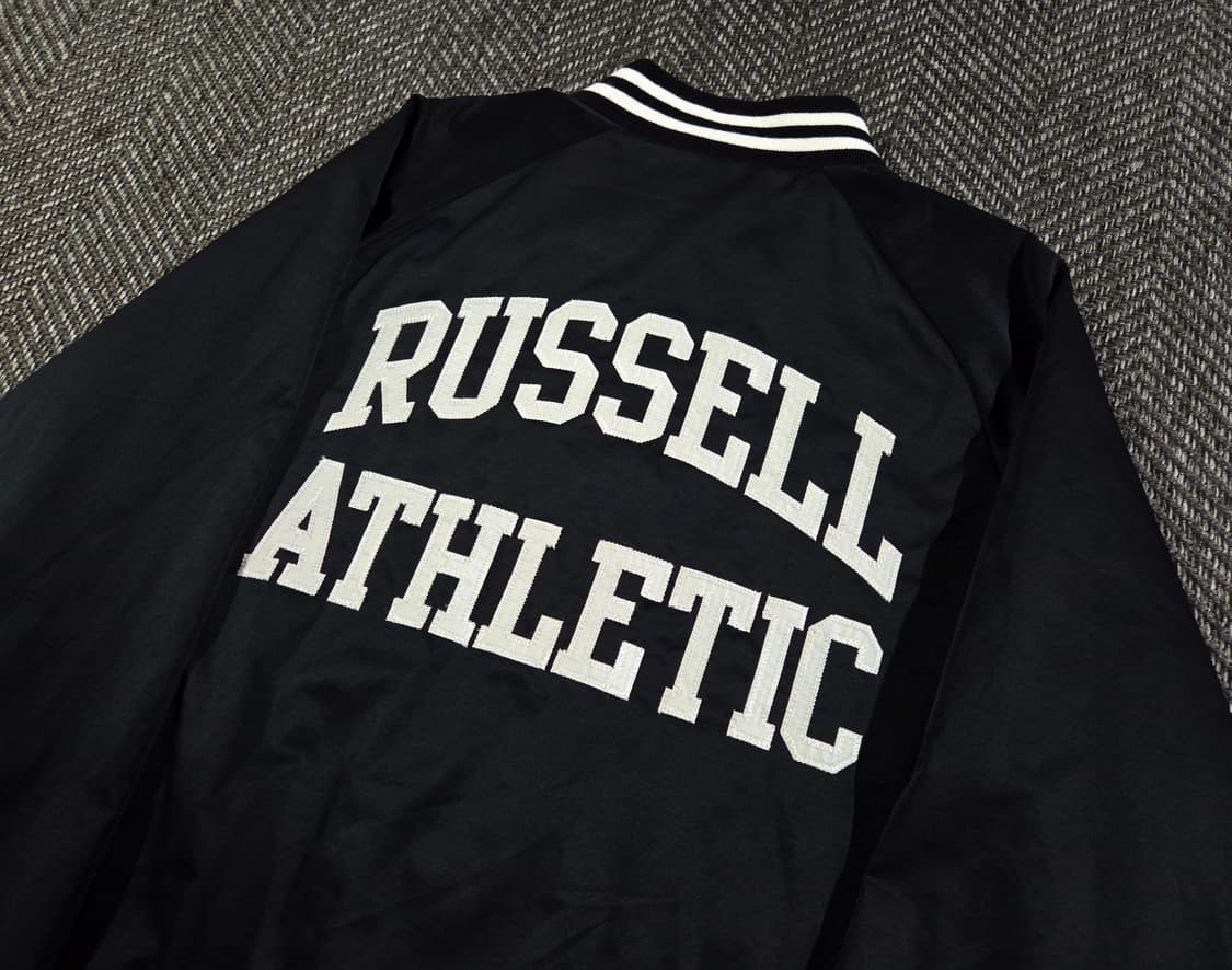 러셀 Russell 블랙 스타디움 바시티 자켓
 상품이미지4