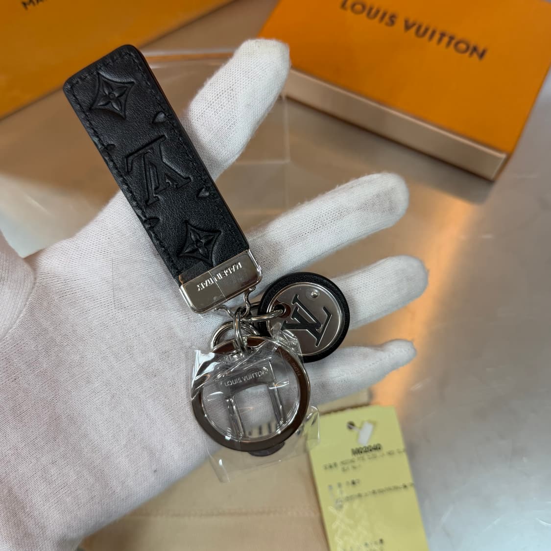 [리오브] 루이비통 토뤼옹 네오 LV 클럽 백참 키링 상품이미지2